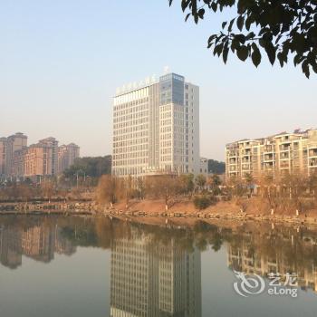 Dean Ya Yue Hotel