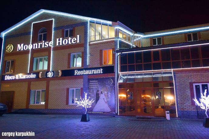 Moonrise Hotel Yaroslavl
