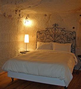 Castle Cave House