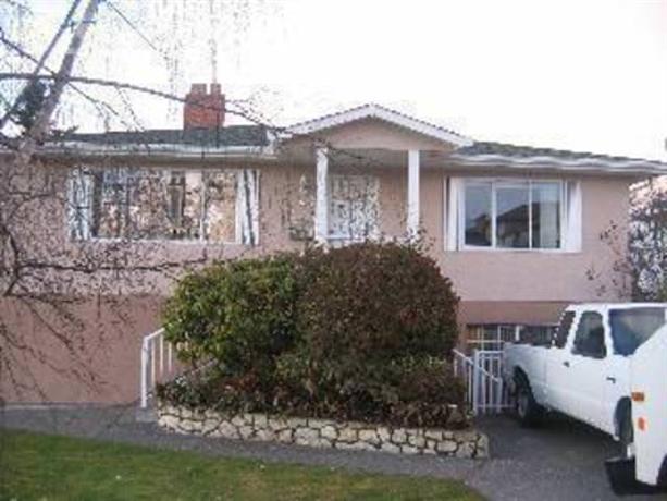Homestay in Saanich near Swan Lake Nature Sanctuary