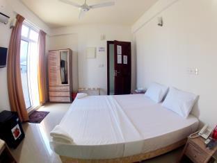 Mac Inn Maldives