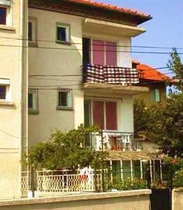 Kraimorie Hostel
