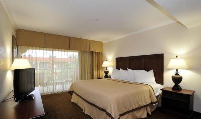 Knights Inn Clearwater Beach