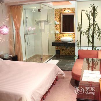 Zhuhai Emerald Palace Hotel