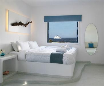 Perla Rooms