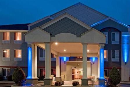 Holiday Inn Express Fort Wayne-East New Haven