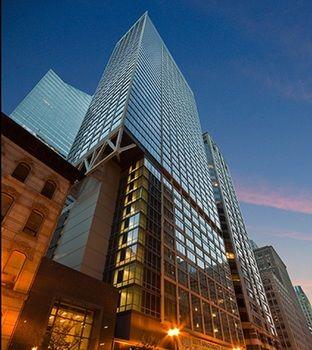 Global Luxury Suites at the Chicago Loop