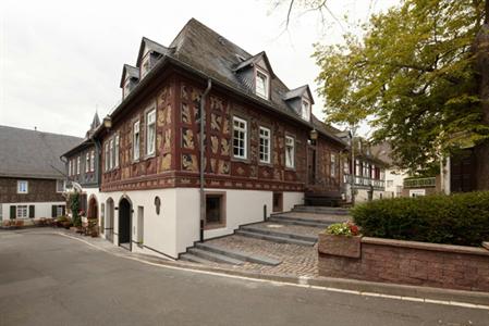 Hotel und Weinhaus Zum Krug