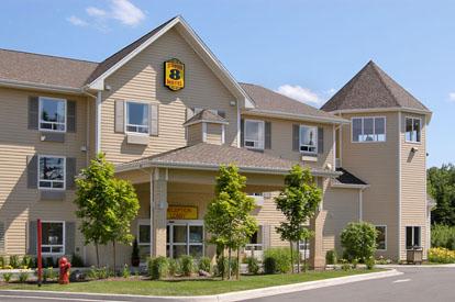 Super 8 Moncton - Dieppe