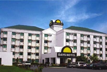 Days Hotel Batangas