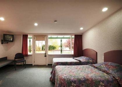 Heartland Hotel Croydon
