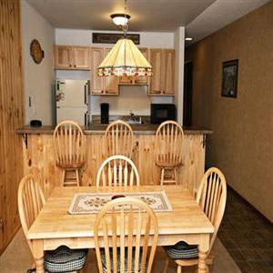 Meadow Ridge Resort by Alpine Resort Properties