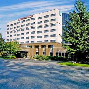 Embassy Suites Seattle - Tacoma International Airport