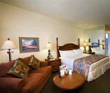 Casa Ojai Inn