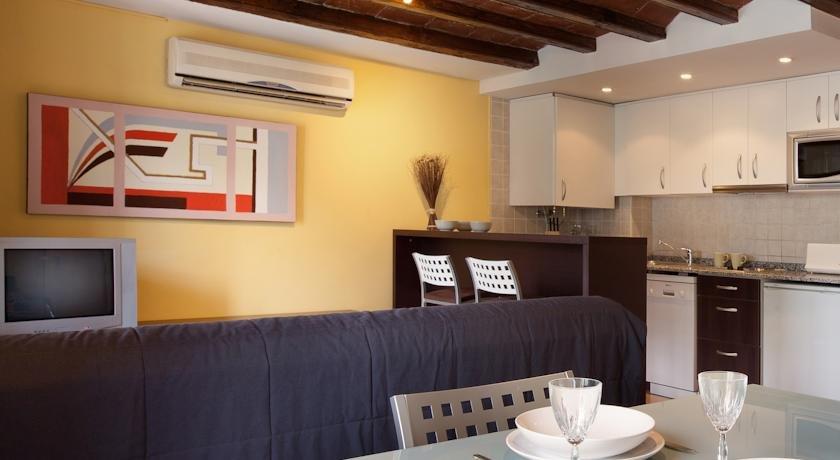 Lodging Apartments Liceu