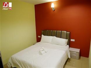 Le Hotel