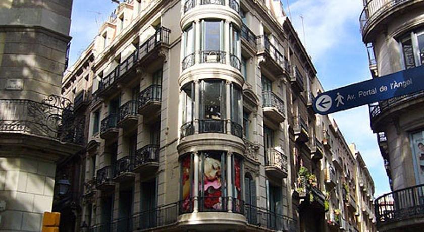 Apartaments Sant Jordi Santa Anna 2
