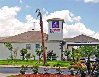 Motel 6 Pasadena