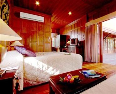 At Panta Phuket Villas