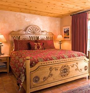 El Farolito B&B Inn