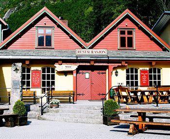 Byrkjedalstunet Hotel Dirdal