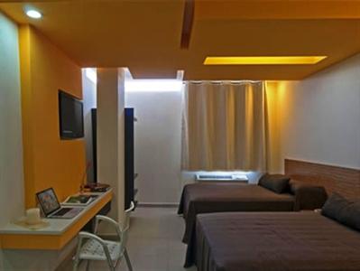Nu Hotel
