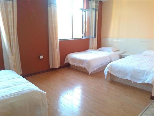 Xiaohaixing Express Hotel