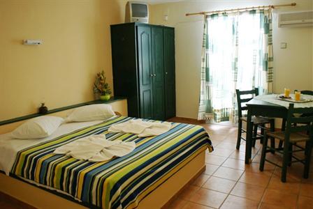 Jason Studios & Apartments Naxos