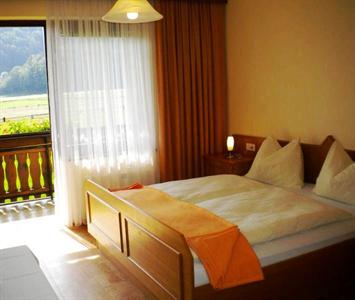 Pension Tschische