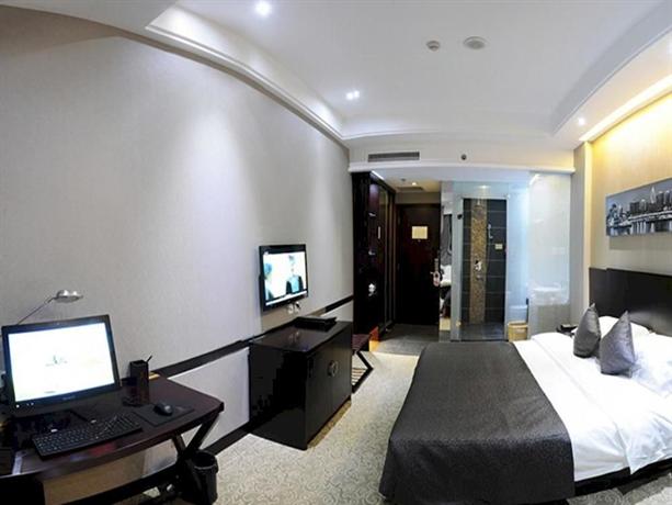 Xinjia International Grand Hotel