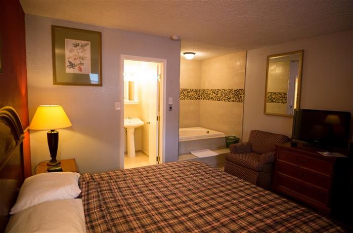 Scottish Inn and Suites Philadelphia