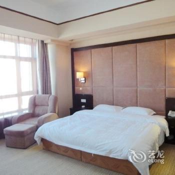 Green City Hotel