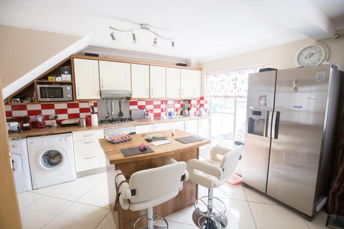 Homestay in Tallaght near Round Towers