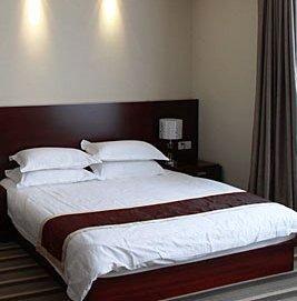 Liuchao Mingyao Business Hotel