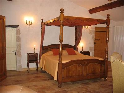 Commanderie Templiere de Launac-Le-Vieux