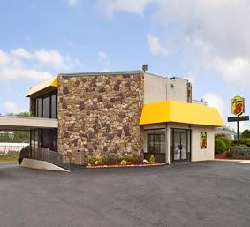 Super 8 Knoxville Downtown/West
