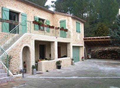 Clos Saint Jean Guest House Cuers