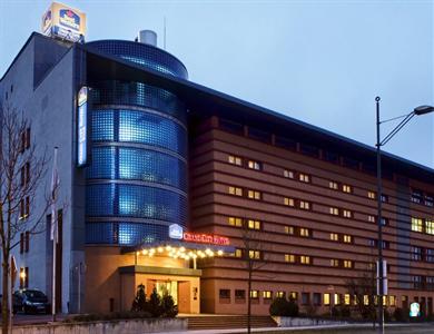 Tryp by Wyndham Halle