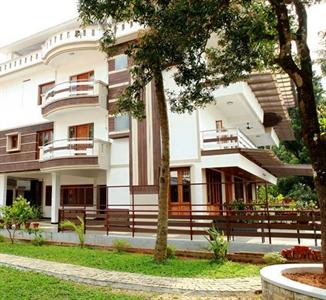 Kerala Ayurveda River Retreat