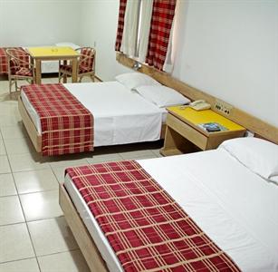 Ideal Plaza Hotel