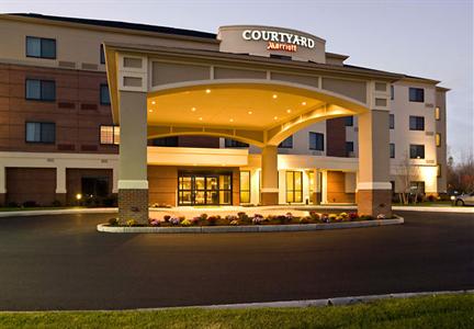 Courtyard Bangor