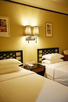 Chongqing Qingfeng Gorge Resort Hotel