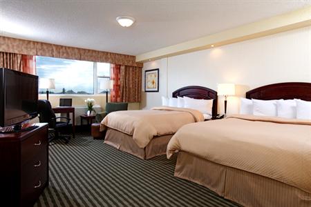Ramada Winnipeg Hotel-Viscount-Gort
