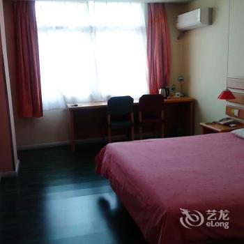 Home Inn Yingkou Dashiqiao Railway Station