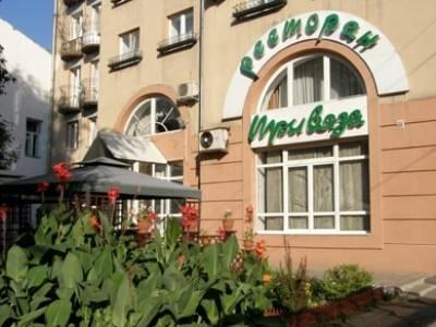 Гостиничный Комплекс Три Вяза