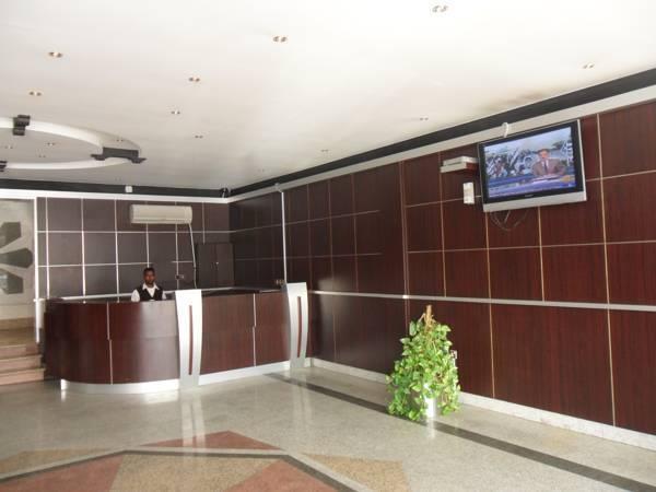 Golden Prince Hotel 6