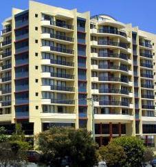 Springwood Tower Apartment Hotel