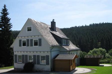 Holiday Home Monster Brilon