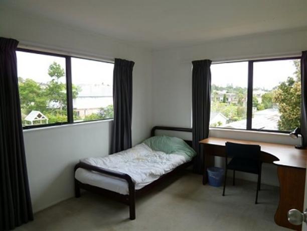Homestay in St Heliers near Kohimarama Beach