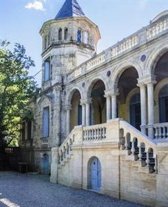 Chateau Sainte Cecile